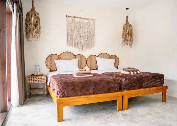 Hotel Kala Surf Camp