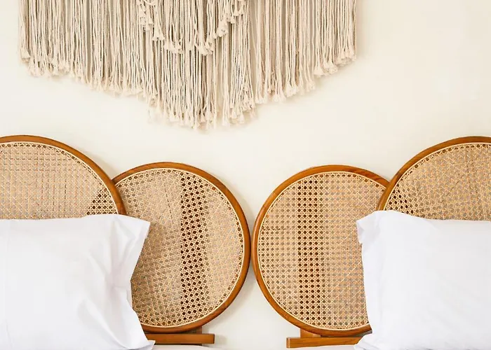 Hotel Kala Surf Camp