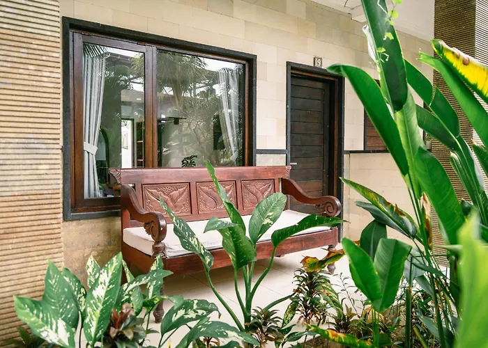 Kala Surf Camp Hotel