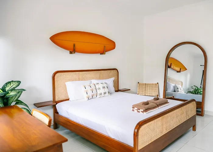 Hotel Kala Surf Camp