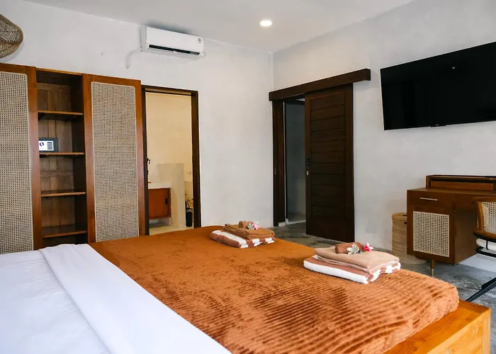 Hotel Kala Surf Camp
